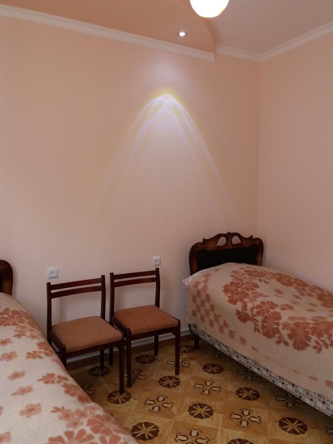 Aida Bed & Breakfast Tat'ev Bagian luar foto