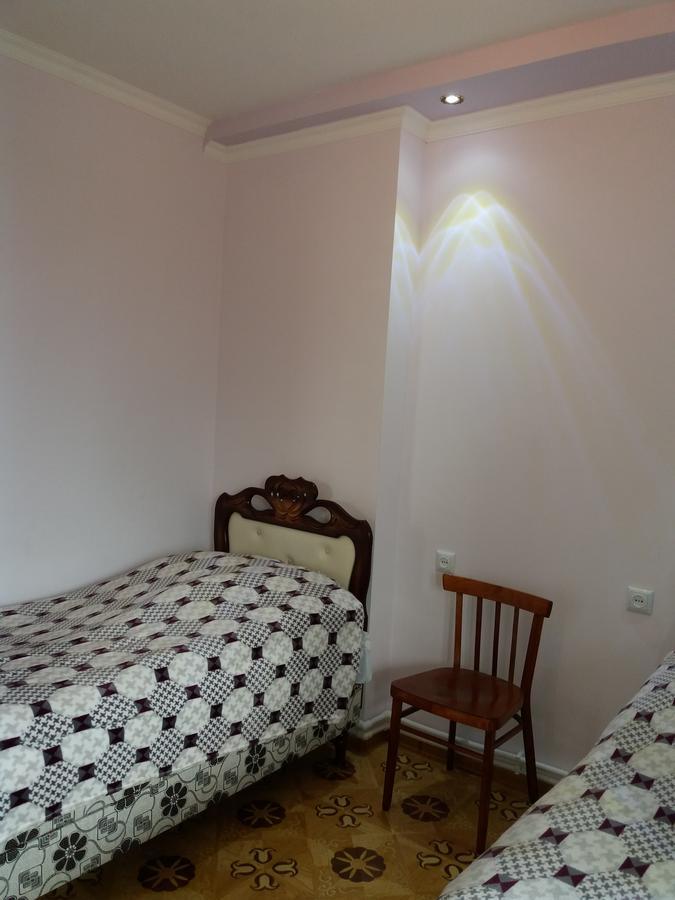 Aida Bed & Breakfast Tat'ev Bagian luar foto