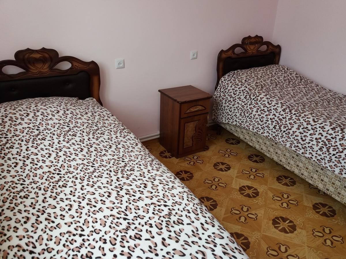 Aida Bed & Breakfast Tat'ev Bagian luar foto